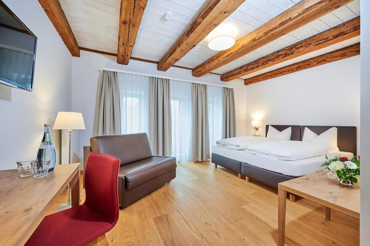 Hotel-Gasthof Bub Цирндорф Екстер'єр фото