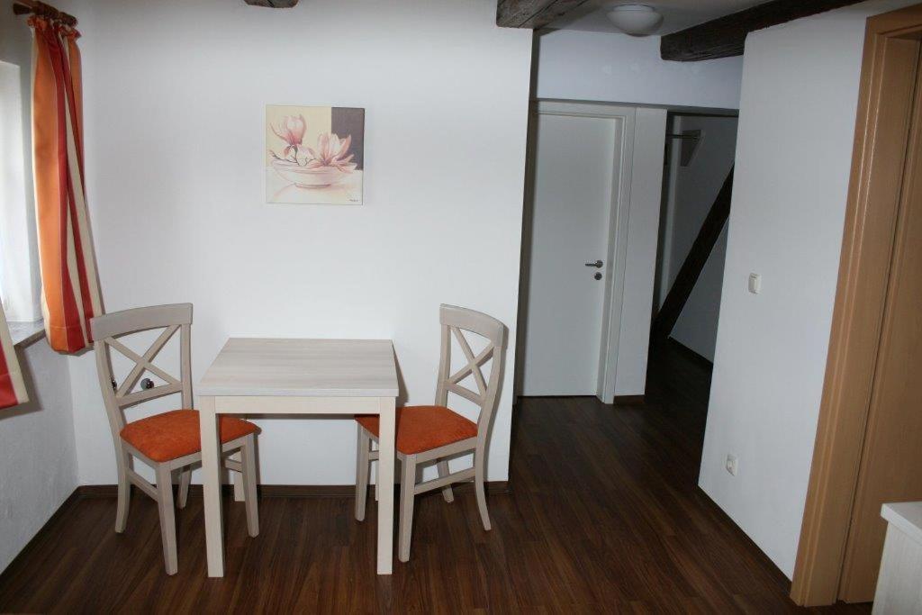 Hotel-Gasthof Bub Цирндорф Номер фото
