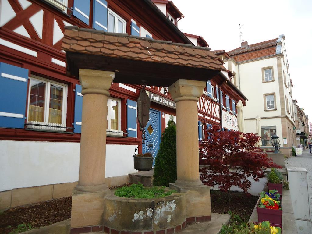 Hotel-Gasthof Bub Цирндорф Екстер'єр фото